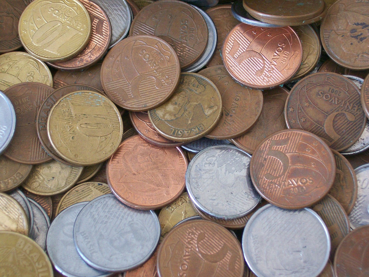 O que significa sonhar com moeda de 5 centavos?