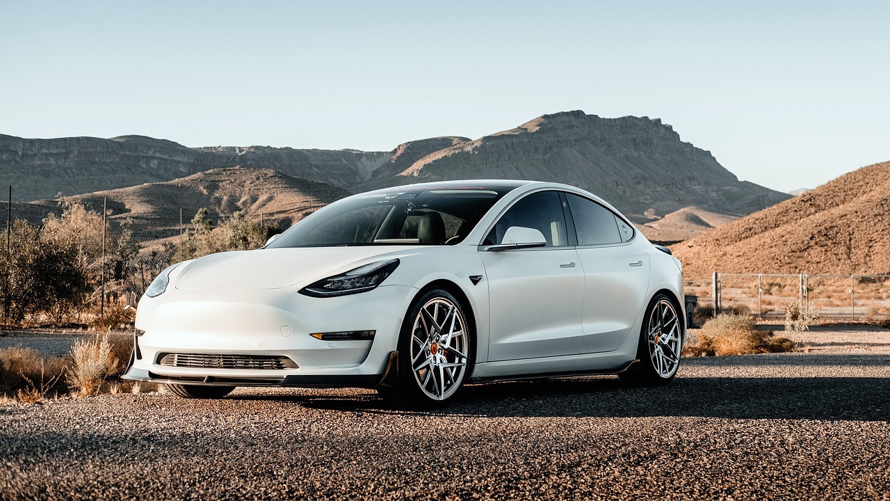 Sonhar com carro elétrico