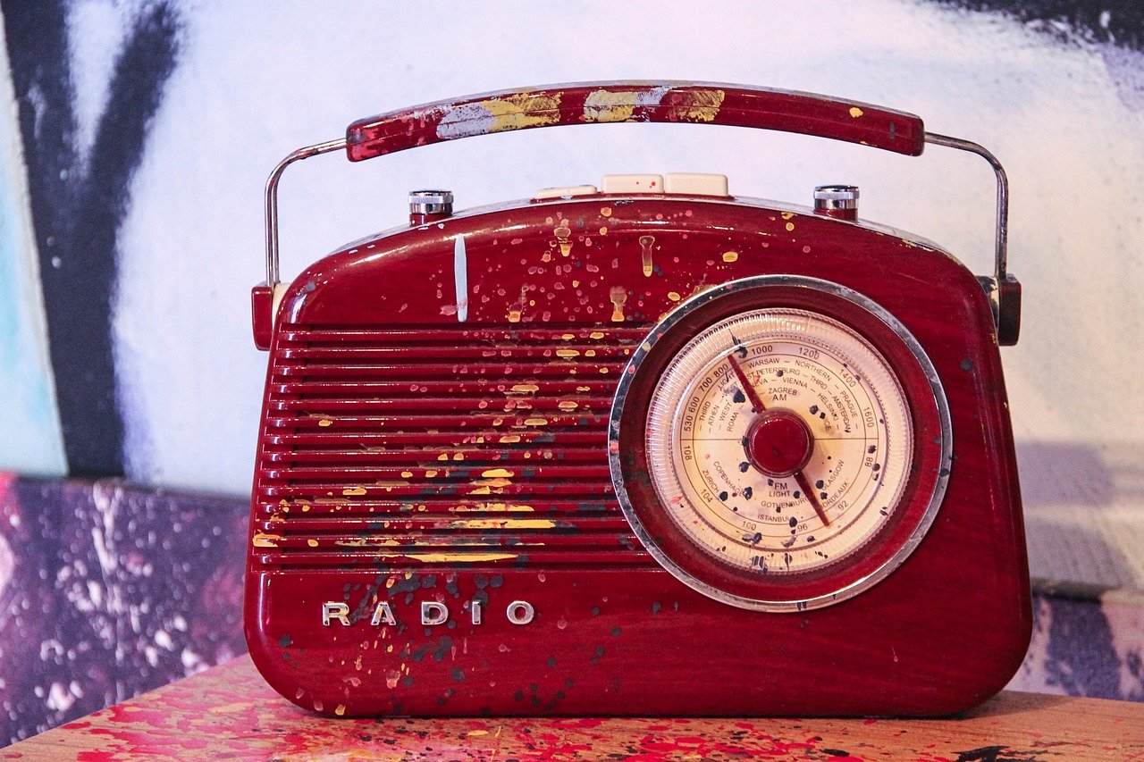 Sonhar com rádio