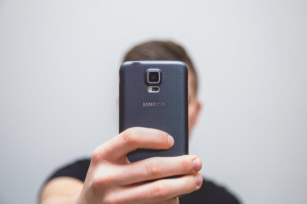 Contas digitais que não pedem selfie nem para tirar foto