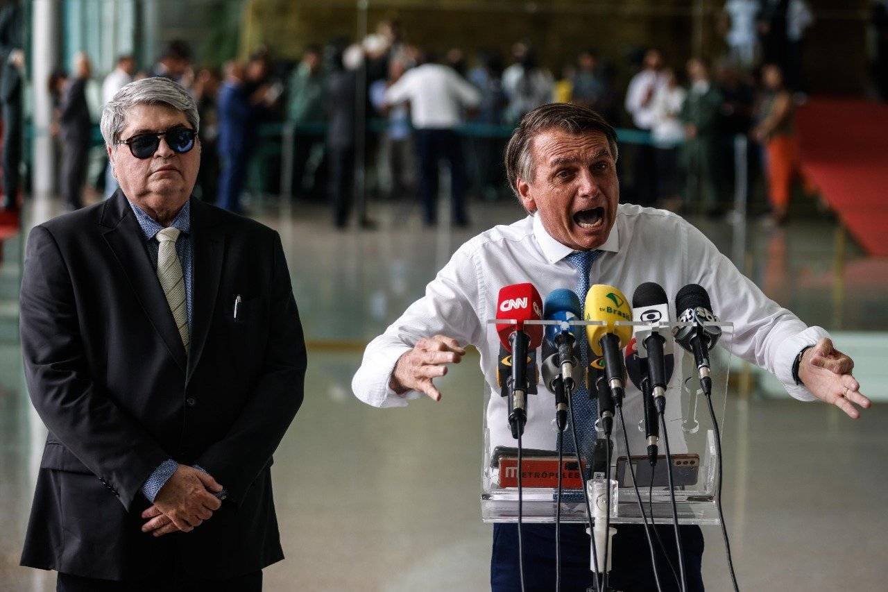 Bolsonaro decretou o TCOI (Tribunal Constitucional da Ordem Institucional)? #FATO ou #FAKE