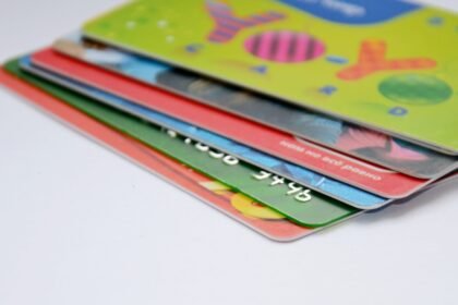 Cartões de crédito sem anuidade