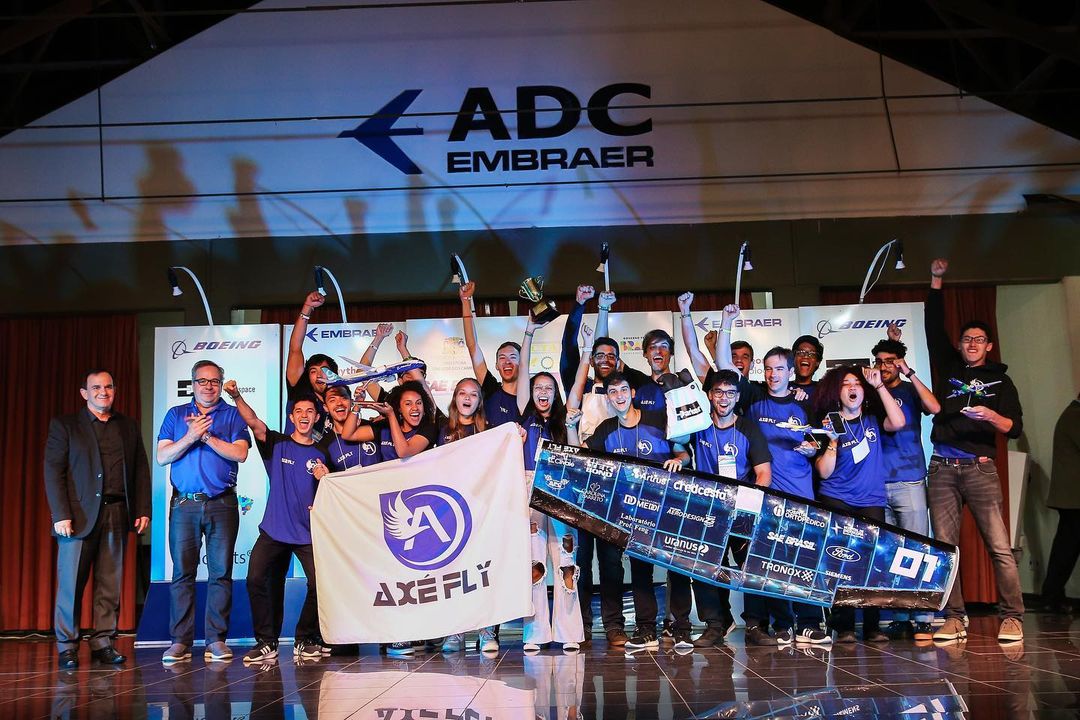 Axé Fly, equipe de aerodesign da UFBA, brilha novamente e alça voos internacionais