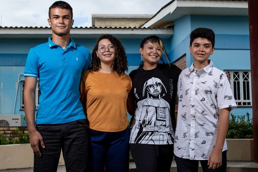 Estudantes de Roraima ganham medalha de honra em Olimpíada de História