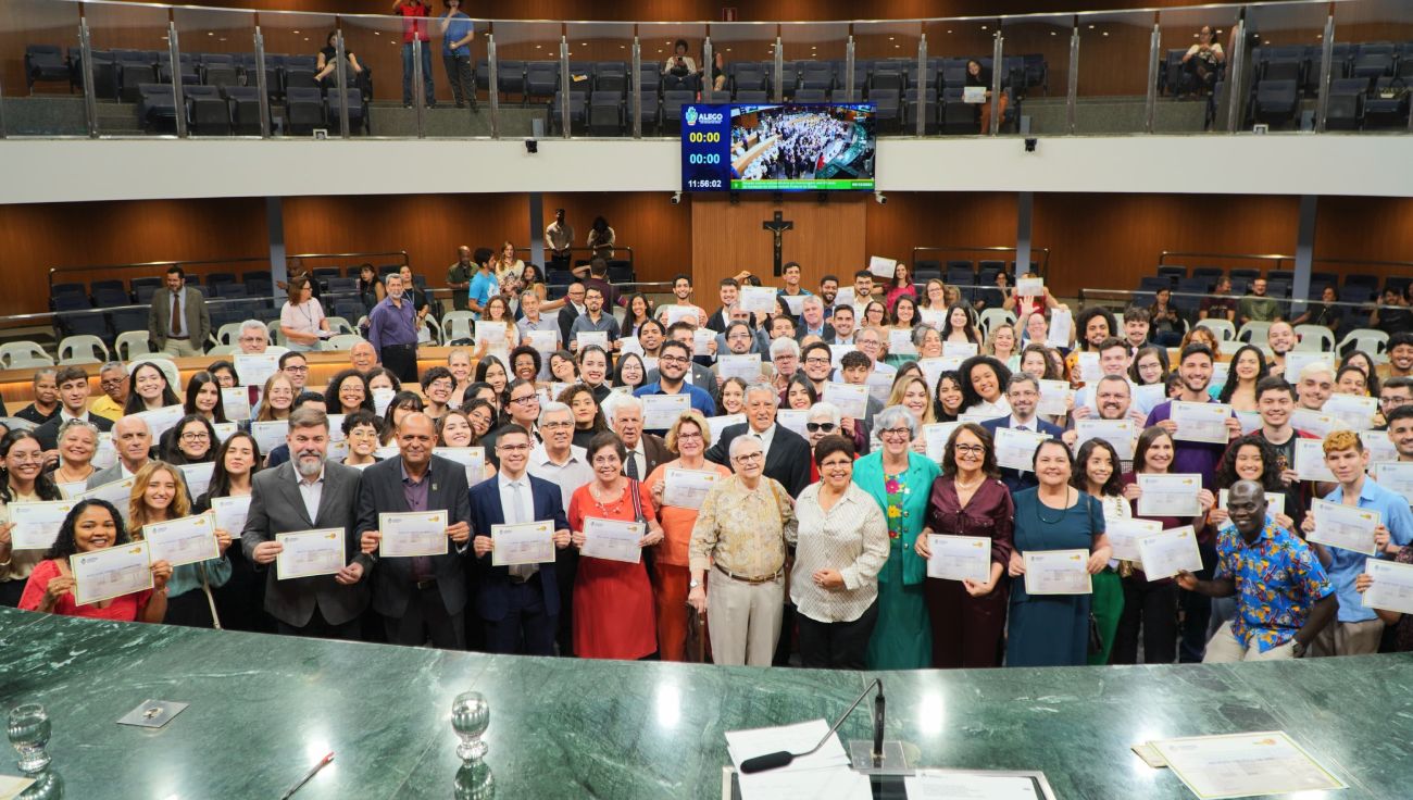 UFG é homenageada pelos seus 63 anos de história e contribuição para a sociedade