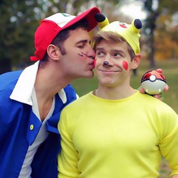 Fantasias de Carnaval para Casal LGBT - Gays Pokémon