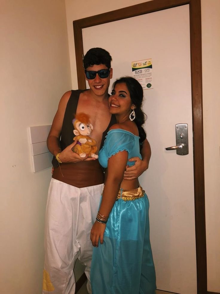 Fantasias de Carnaval para Casal - Românticas - Aladdin