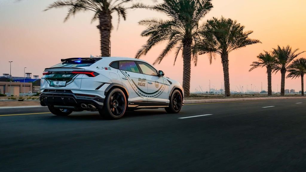 Lamborghini Urus Policial Dubai
