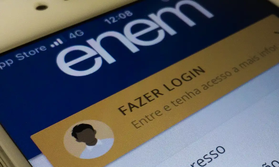 Site do INEP sai do ar e estudantes ficam sem saber a nota do ENEM 2023