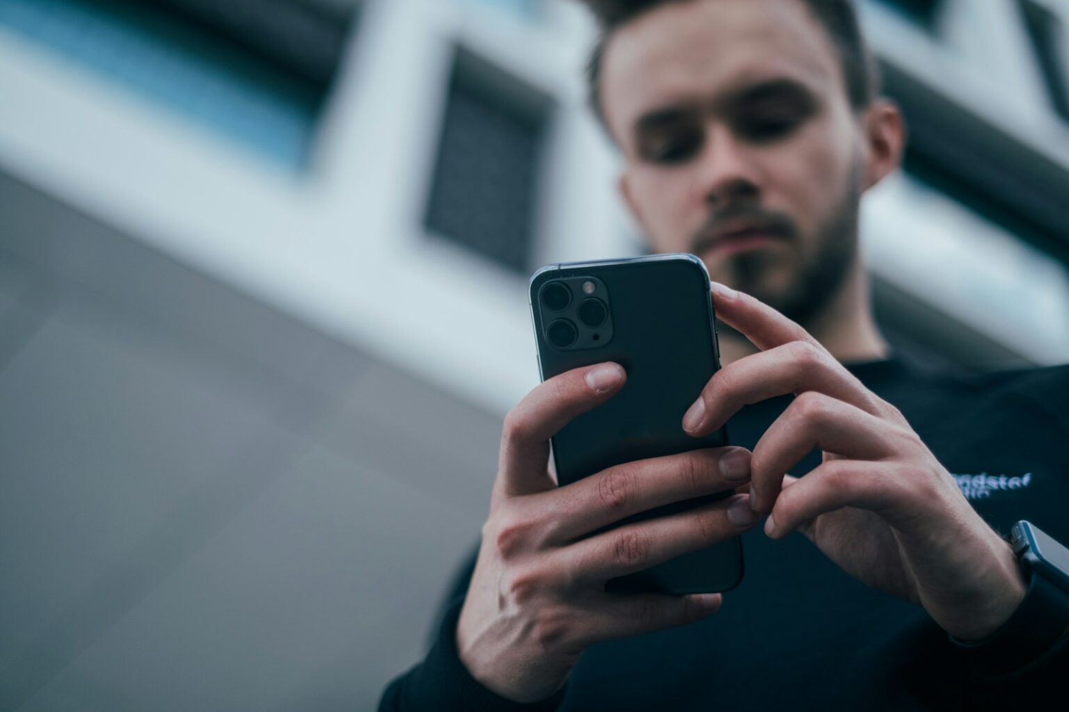 Principais formas de fazer renda extra online pelo celular