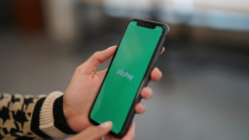 PicPay usa inteligência artificial para melhorar atendimento e organização financeira dos clientes