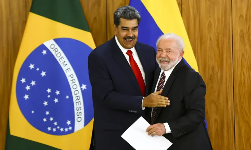 Lula se afasta de Maduro e envia representante para posse na Venezuela