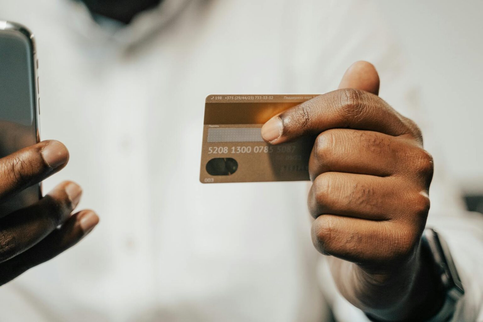 Descubra dicas para pagar menos anuidade
