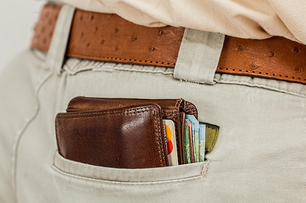 Descubra como evitar problemas ao exceder o limite do cartão