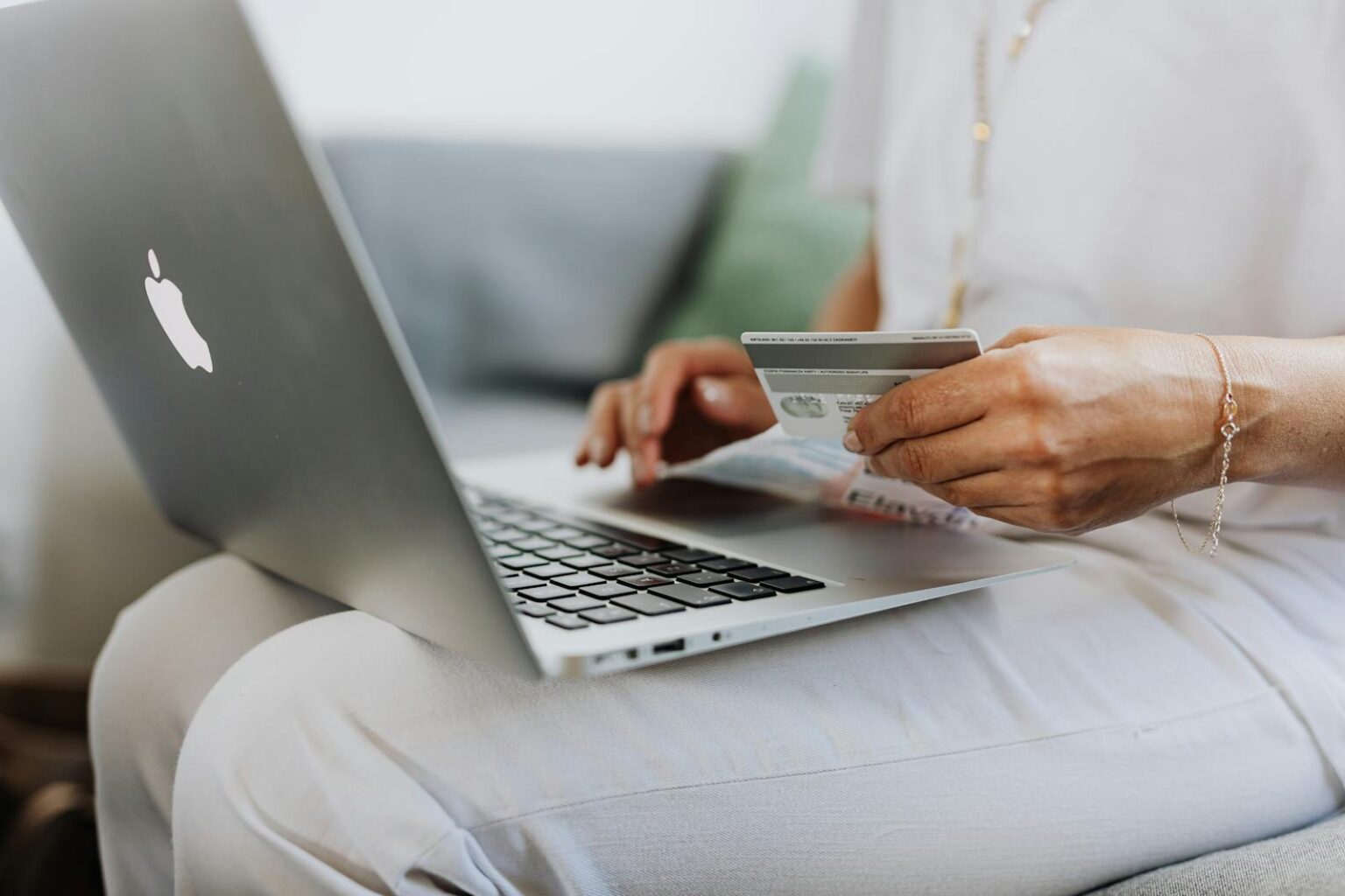 Atualize-se sobre novidades na anuidade do cartão
