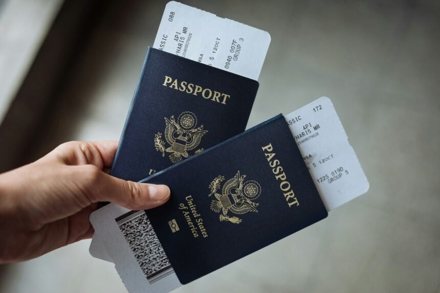 Como encontrar passagens aéreas promocionais e viajar mais barato para qualquer destino