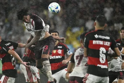 Instagram / @clublanusoficial