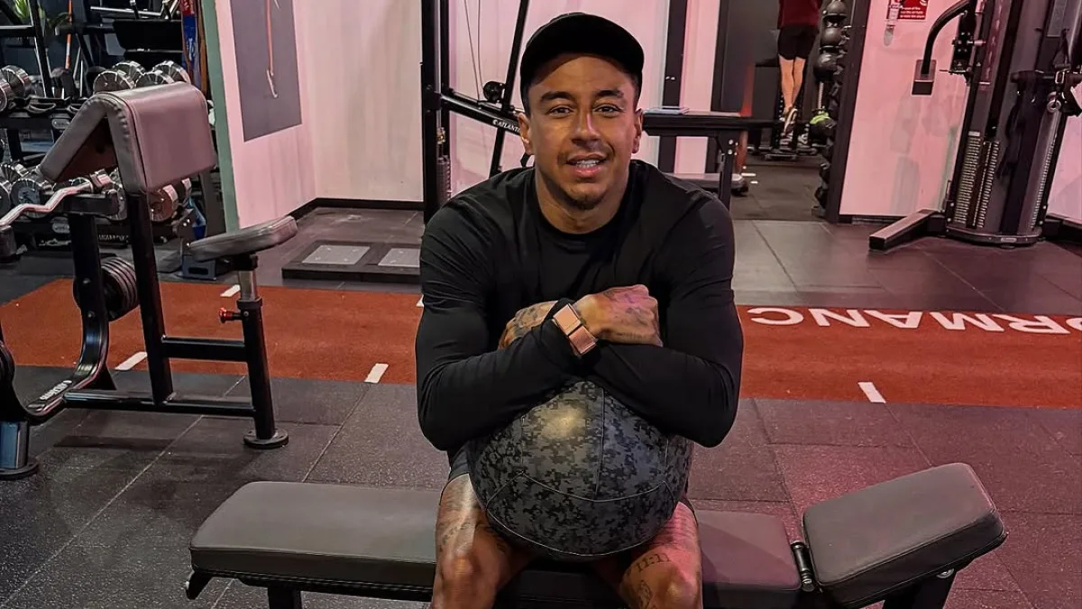 Instagram / @jesselingard
