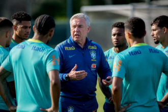 Ancelotti testa novas formações para a Seleção Brasileira