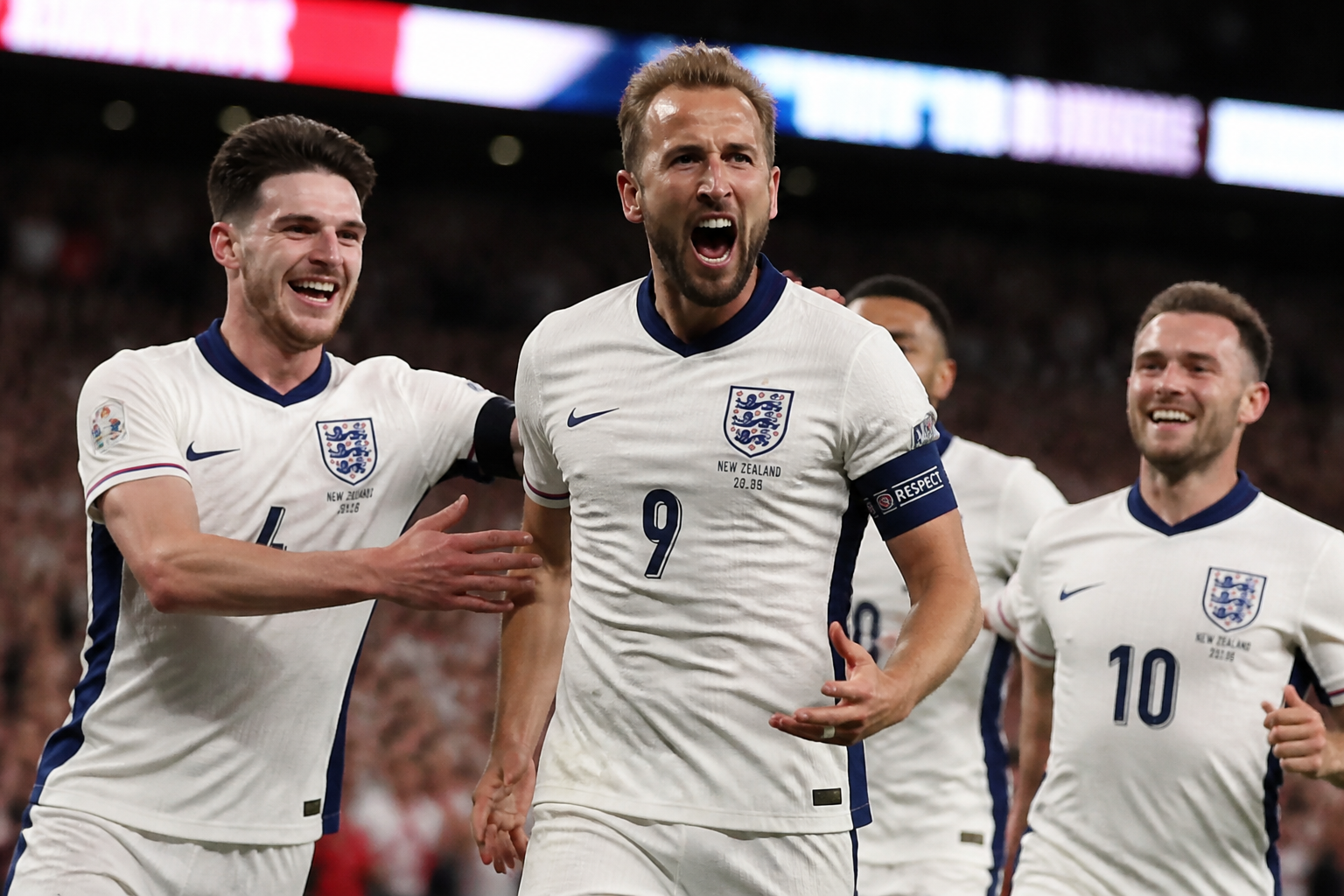 Inglaterra vence amistoso contra Nova Zelândia com gol de Kane