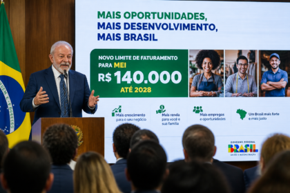 Lula entrega projeto que eleva teto do MEI para R$ 140 mil até 2028