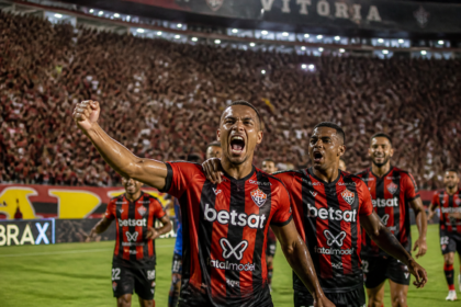 Vitória vence Fortaleza e abre vantagem na final da Copa do Nordeste
