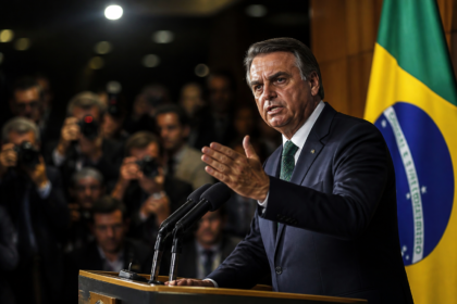 Brasil contesta tarifa dos EUA e defende sistema de pagamentos Pix
